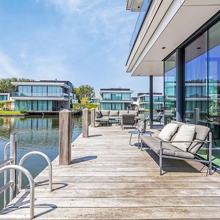 Lake House With Dock At Lake Veere, Zeeland Арнемайден Екстериор снимка